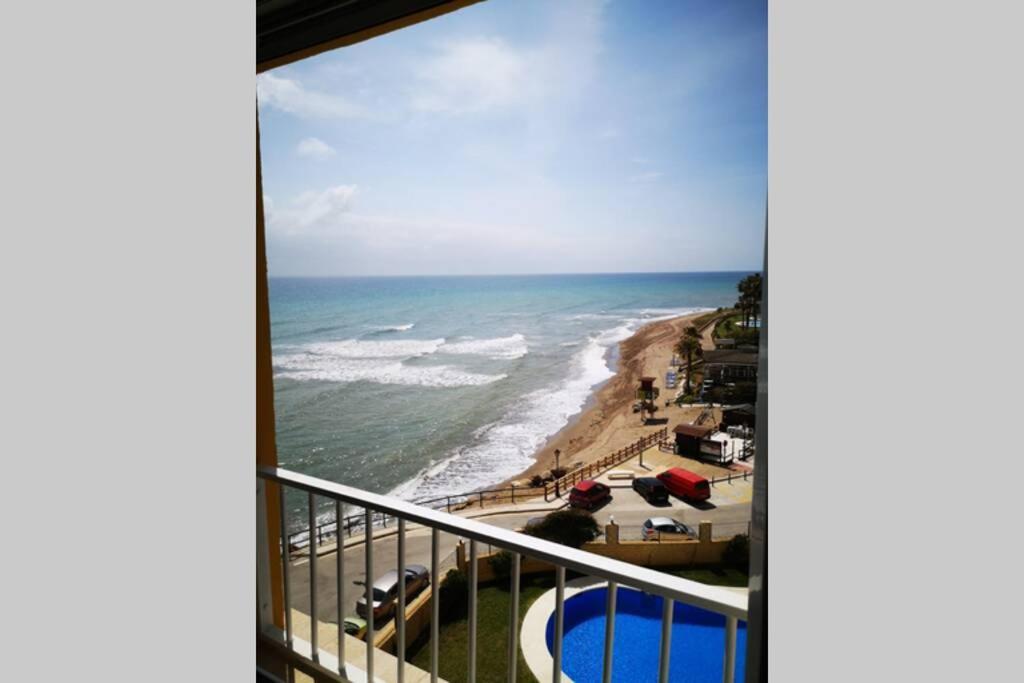 Beachfront Apartment Near Marbella Sitio de Calahonda Exteriér fotografie