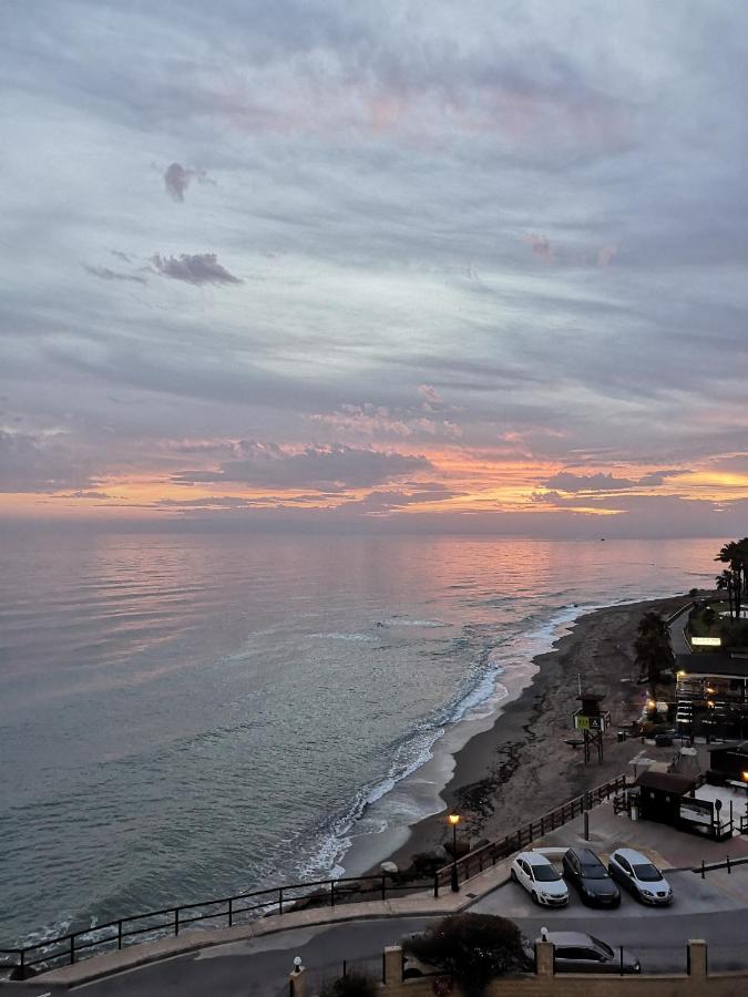 Beachfront Apartment Near Marbella Sitio de Calahonda Exteriér fotografie