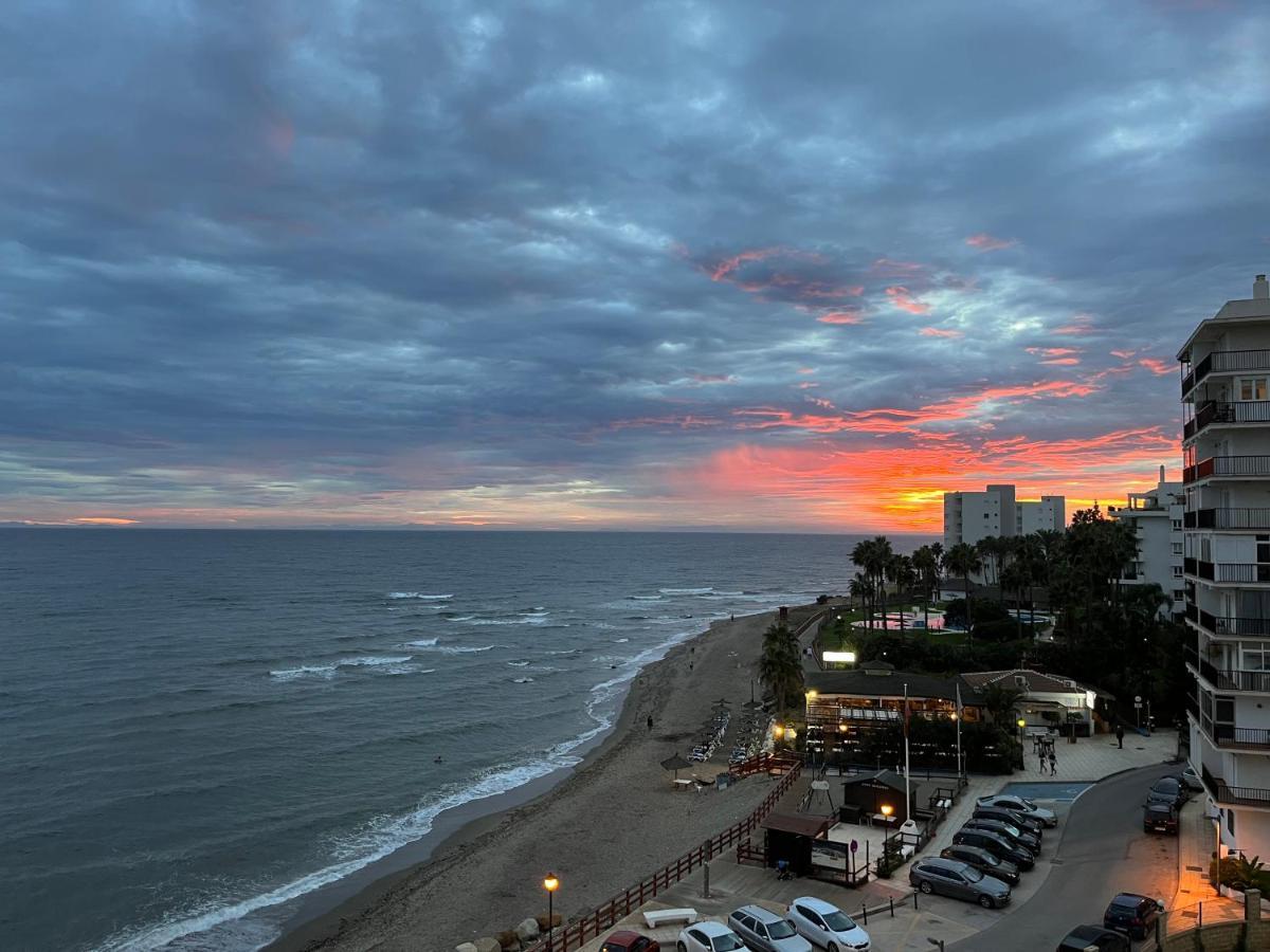 Beachfront Apartment Near Marbella Sitio de Calahonda Exteriér fotografie